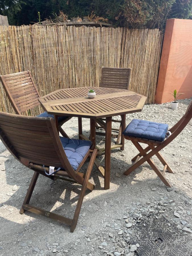 Bienvenue En Beaujolais Apartment Saint-Jean-d'Ardieres Exterior photo